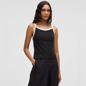 111 🆕🖤 Lululemon Organic Cotton High-Neck Ringer Tank - Black/Light Ivory